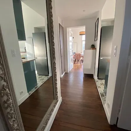 Lafosse Avec Vue Loire En Centre *